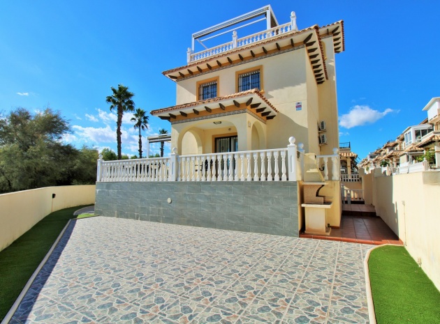 Resale - Villa - Playa Flamenca - san jose