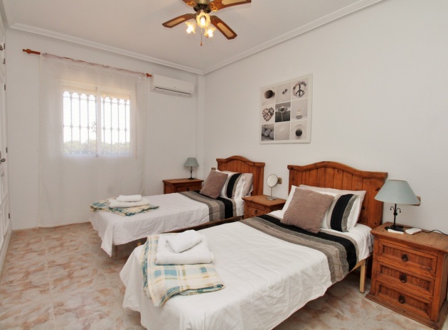 Resale - Villa - Playa Flamenca - san jose