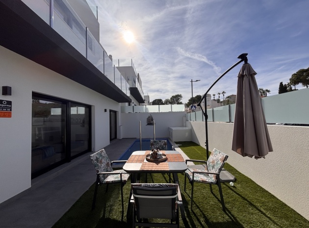 Resale - Villa - Villamartin - El Galan