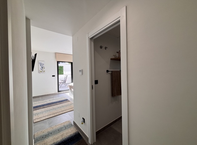 Resale - Villa - Villamartin - El Galan