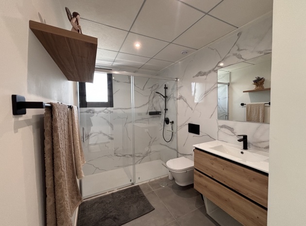 Resale - Villa - Villamartin - El Galan