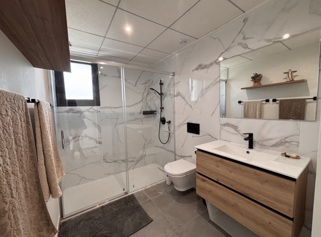 Resale - Villa - Villamartin - El Galan