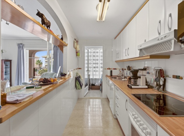 Resale - Apartment - Playa Flamenca - Laguna Golf