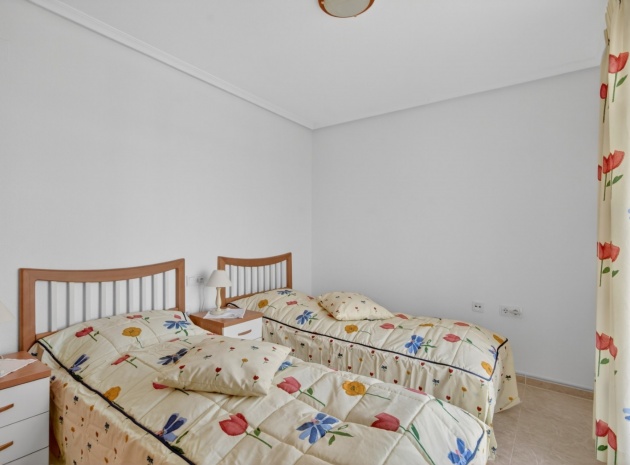 Resale - Apartment - Playa Flamenca - Laguna Golf