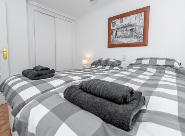 Wederverkoop - Villa - Cabo Roig - la regia