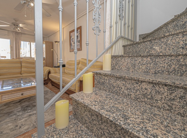 Wederverkoop - Villa - Cabo Roig - la regia