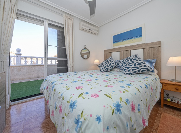 Wederverkoop - Villa - Cabo Roig - la regia