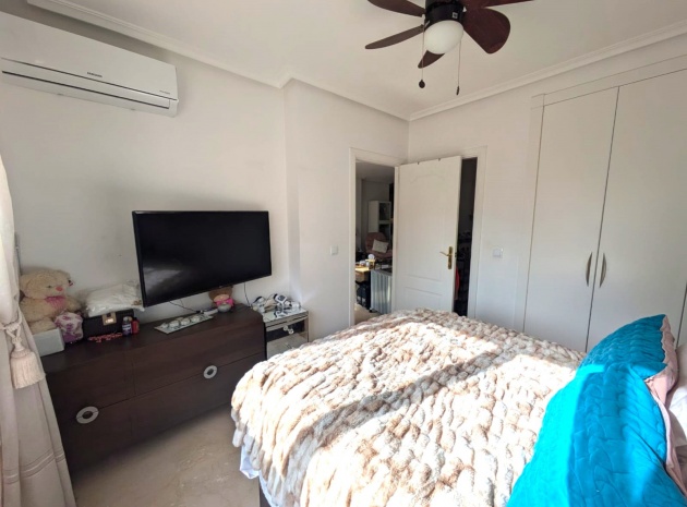 Resale - Apartment - Playa Flamenca - jumilla