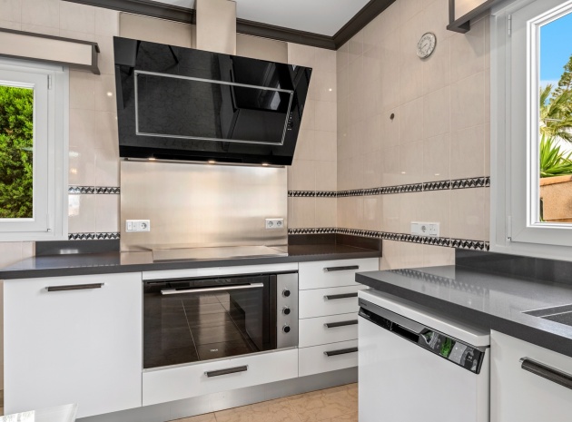 Återförsäljning - Villa - Ciudad Quesada - Rojales