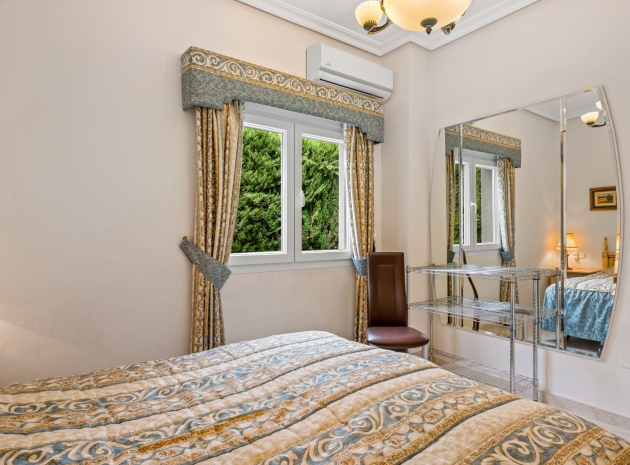 Återförsäljning - Villa - Ciudad Quesada - Rojales