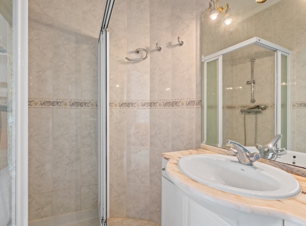 Återförsäljning - Villa - Ciudad Quesada - Rojales