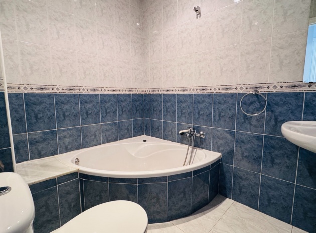 Resale - Apartment - Los Montesinos