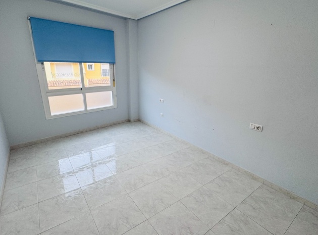 Resale - Apartment - Los Montesinos