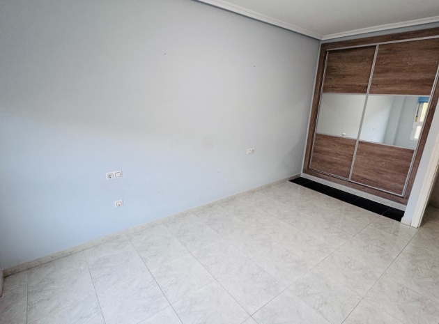 Resale - Apartment - Los Montesinos