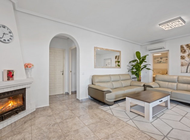 Resale - Villa - Ciudad Quesada