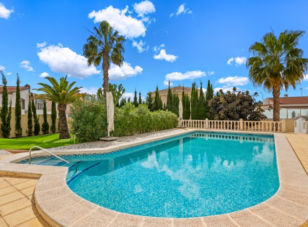 Resale - Villa - Ciudad Quesada