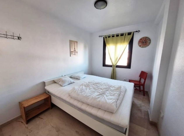 Resale - Apartment - Villamartin