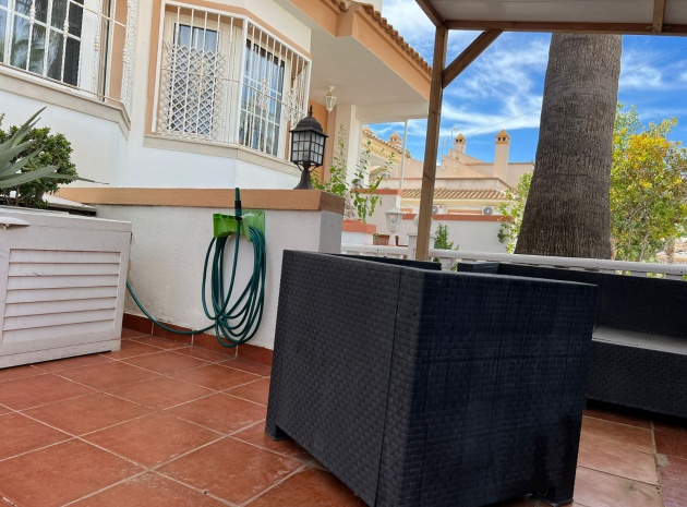 Resale - Townhouse - Villamartin - Res. Sevilla