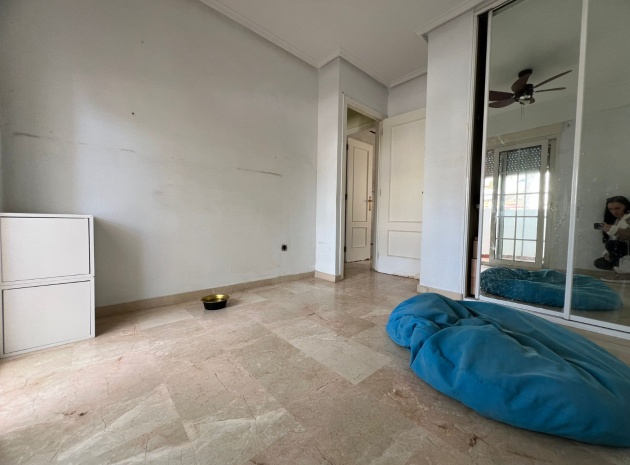 Resale - Townhouse - Villamartin - Res. Sevilla