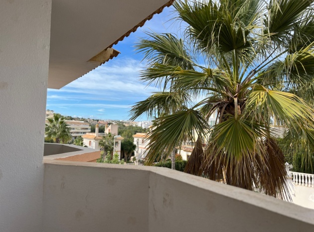 Resale - Townhouse - Villamartin - Res. Sevilla