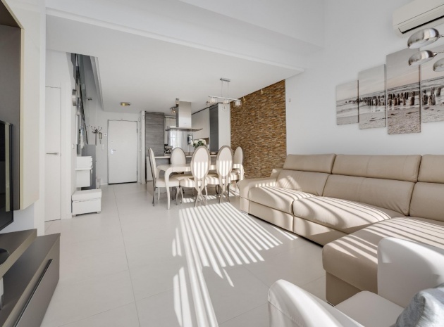 Resale - Townhouse - Villamartin - La Fuente