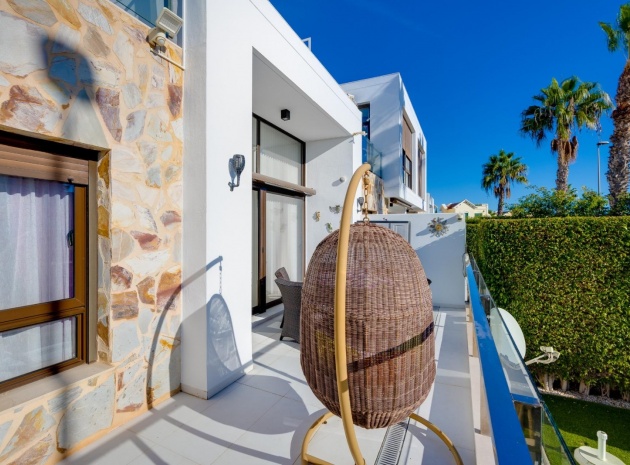 Resale - Townhouse - Villamartin - La Fuente