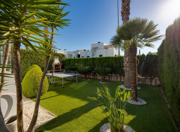 Resale - Townhouse - Villamartin - La Fuente