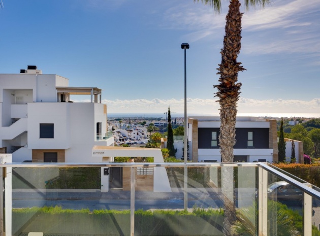 Resale - Townhouse - Villamartin - La Fuente