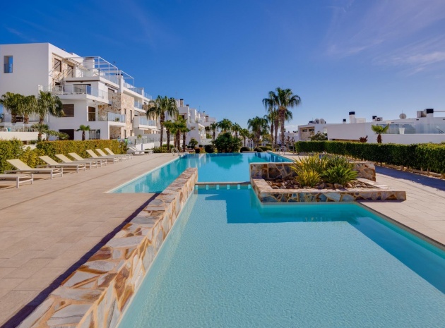 Resale - Townhouse - Villamartin - La Fuente