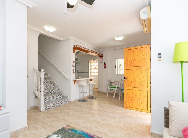 Resale - Townhouse - Mil Palmeras - riomar