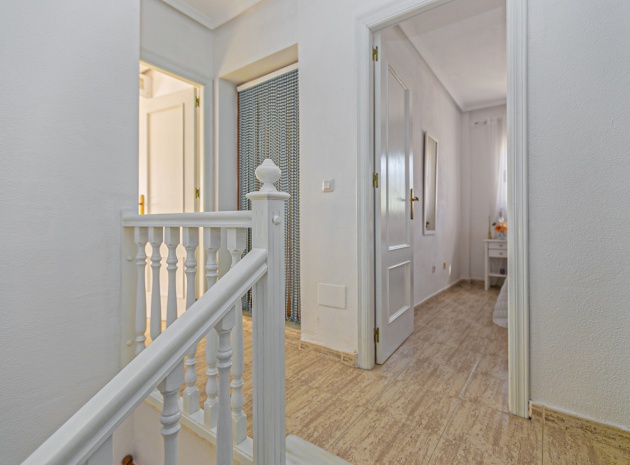 Resale - Townhouse - Mil Palmeras - riomar