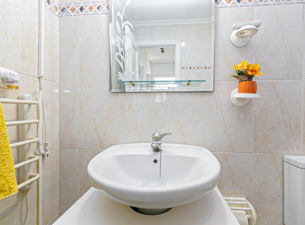 Resale - Townhouse - Mil Palmeras - riomar