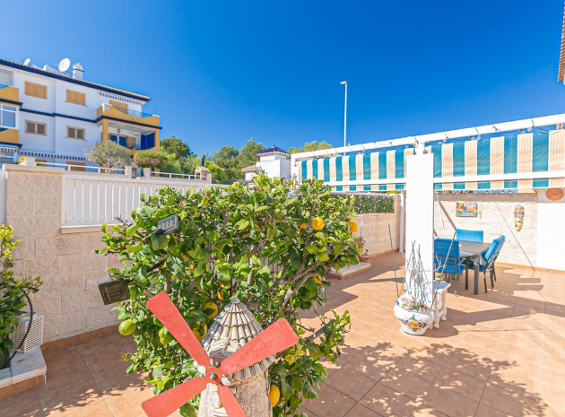 Resale - Townhouse - Mil Palmeras - riomar