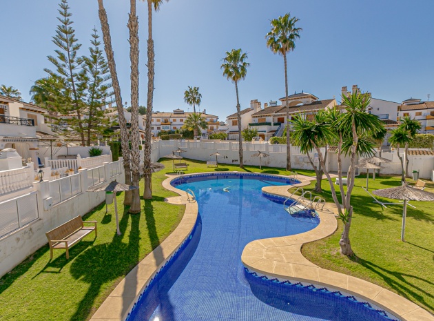 Resale - Townhouse - Mil Palmeras - riomar