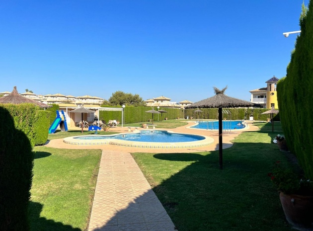 Resale - Townhouse - Villamartin - monte golf