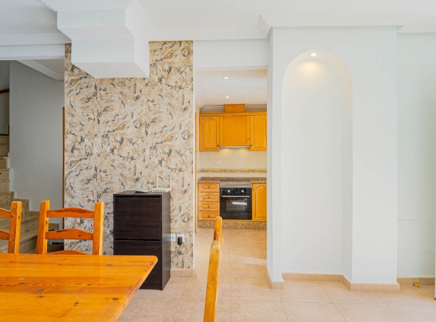 Resale - Townhouse - Los Altos - royal park