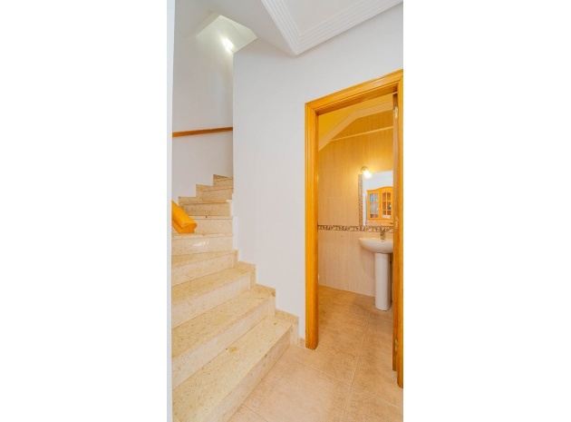 Resale - Townhouse - Los Altos - royal park