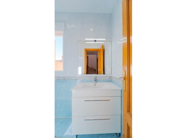 Resale - Townhouse - Los Altos - royal park