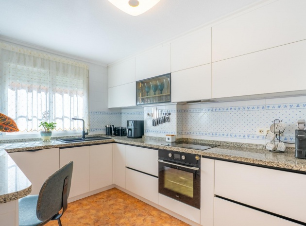 Wederverkoop - Villa - Cabo Roig - la regia