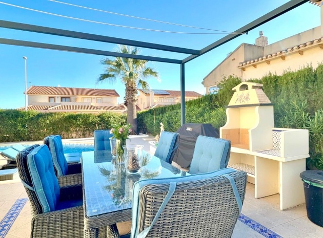 Wederverkoop - Villa - Orihuela Costa - Los Dolses