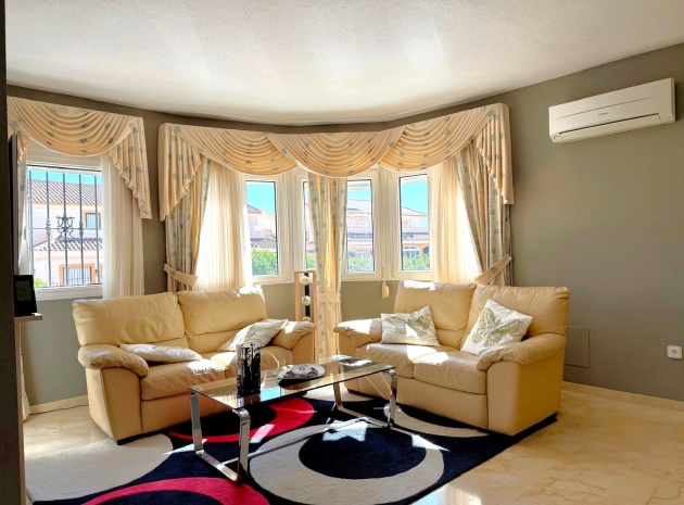 Wederverkoop - Villa - Orihuela Costa - Los Dolses