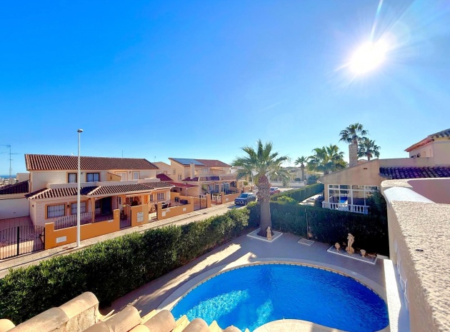 Wederverkoop - Villa - Orihuela Costa - Los Dolses