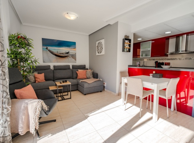 Resale - Apartment - Guardamar del Segura