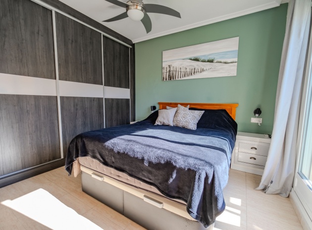 Resale - Apartment - Guardamar del Segura