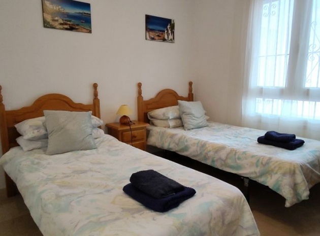 Resale - Apartment - Villamartin