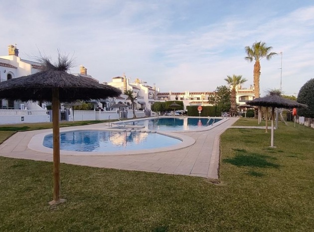 Resale - Apartment - Villamartin