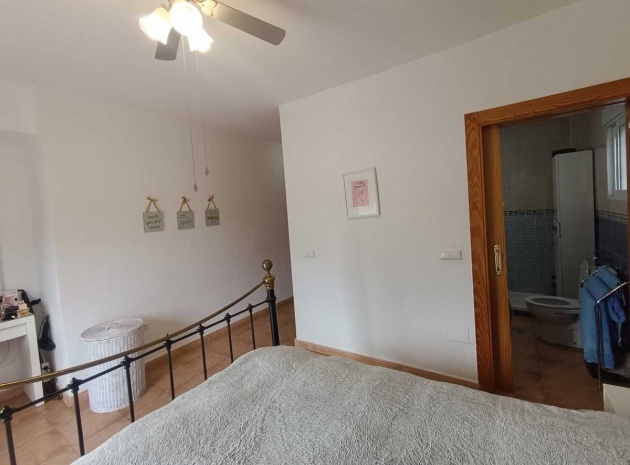 Resale - Villa - Fortuna - El Reloj