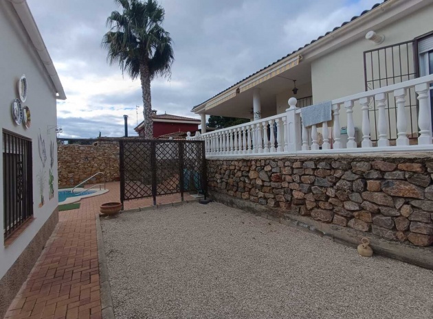 Resale - Villa - Fortuna - El Reloj
