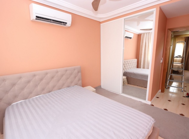 Wiederverkauf - Villa - Torrevieja - Torrevieja Centro