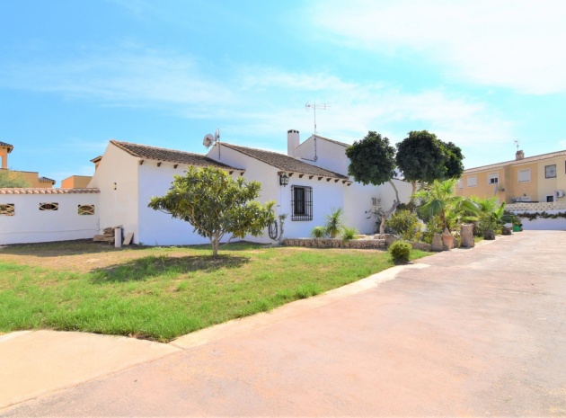 Wederverkoop - Villa - Orihuela - Villamartin